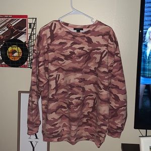 Camo sweatshirt
